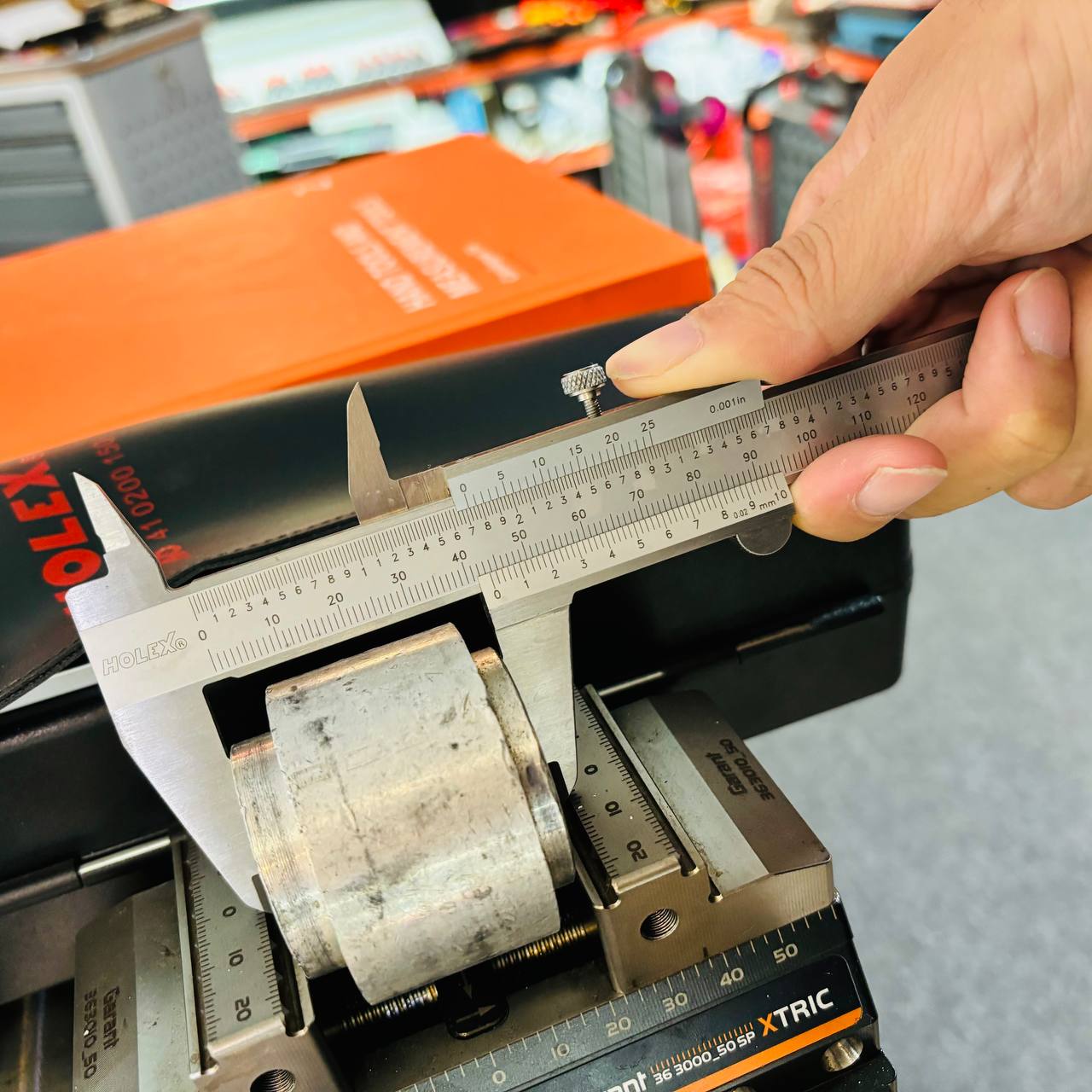 THƯỚC KẸP CƠ 150MM VẠCH CHIA 0.05MM HOLEX 410200 150 THƯỚC KẸP CƠ 150MM VẠCH CHIA 0.05MM HOLEX 410200 150